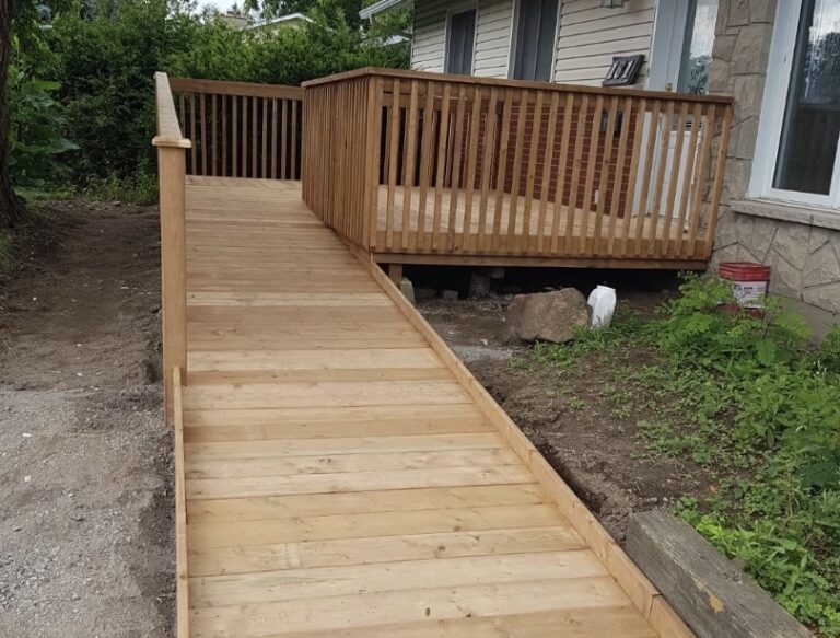Ottawa Fencing Custom Decks Kanata Renovations